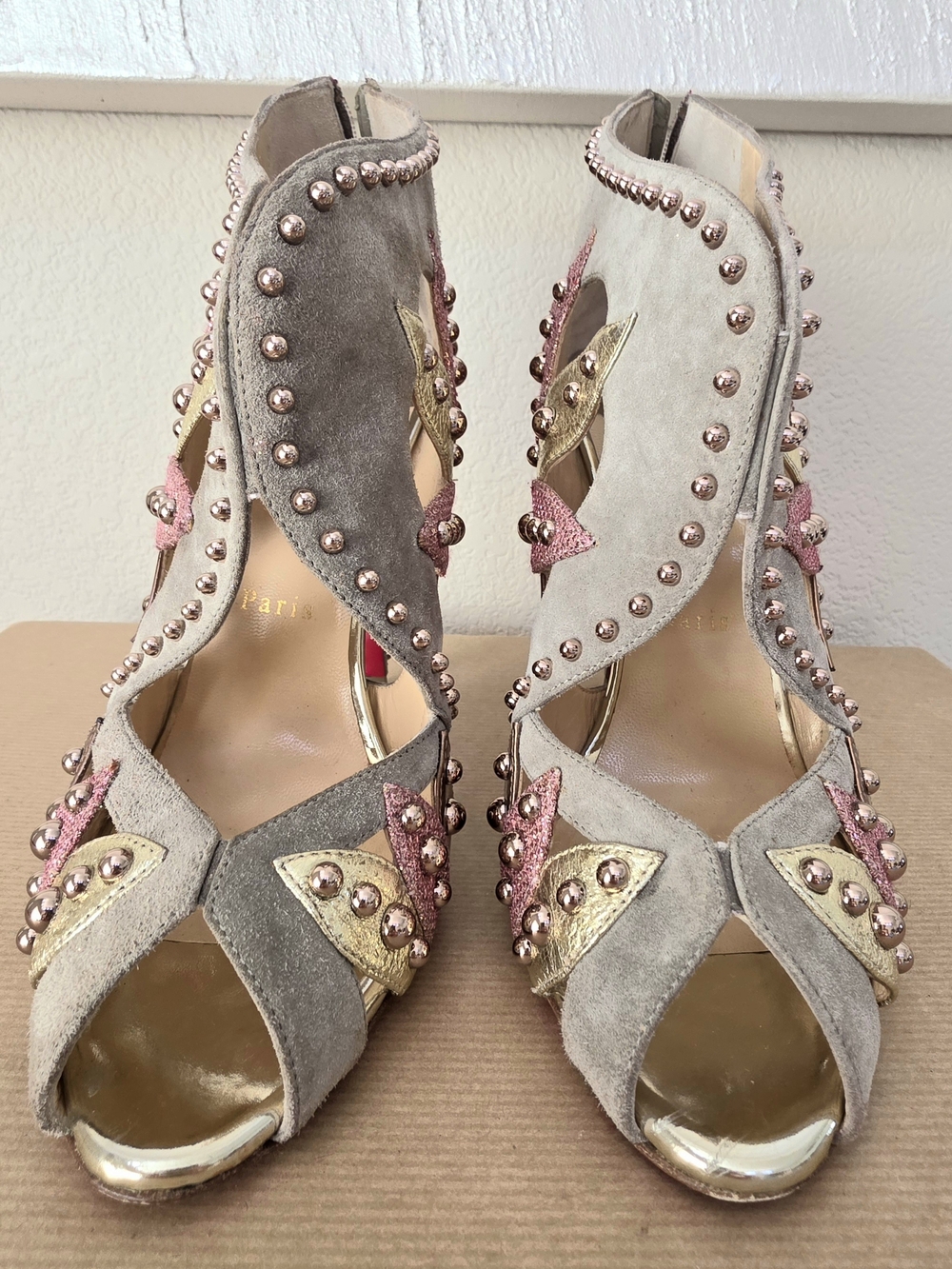 Christian Louboutin Suede Studded Peep Toe Ankle Booties Heel EU 39 / Fit US 8.5 - Picture 7 of 12